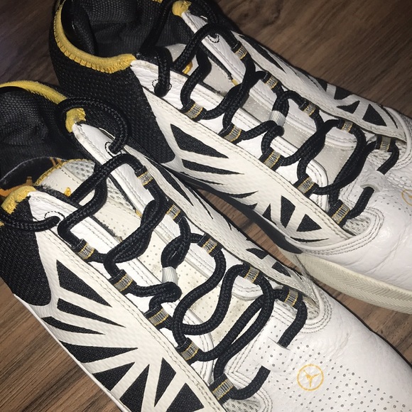 Nike Air Jordan Chris Paul 2010 white black and yellow size 10.5 - Picture 5 of 7